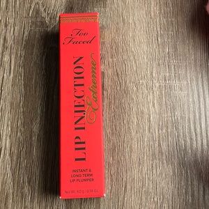 Too Faced lip injection extreme pink punch brand new full size